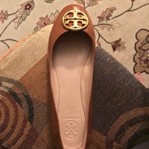 Tory Burch Chelsea Ballet-Patent Leather Size 5.5